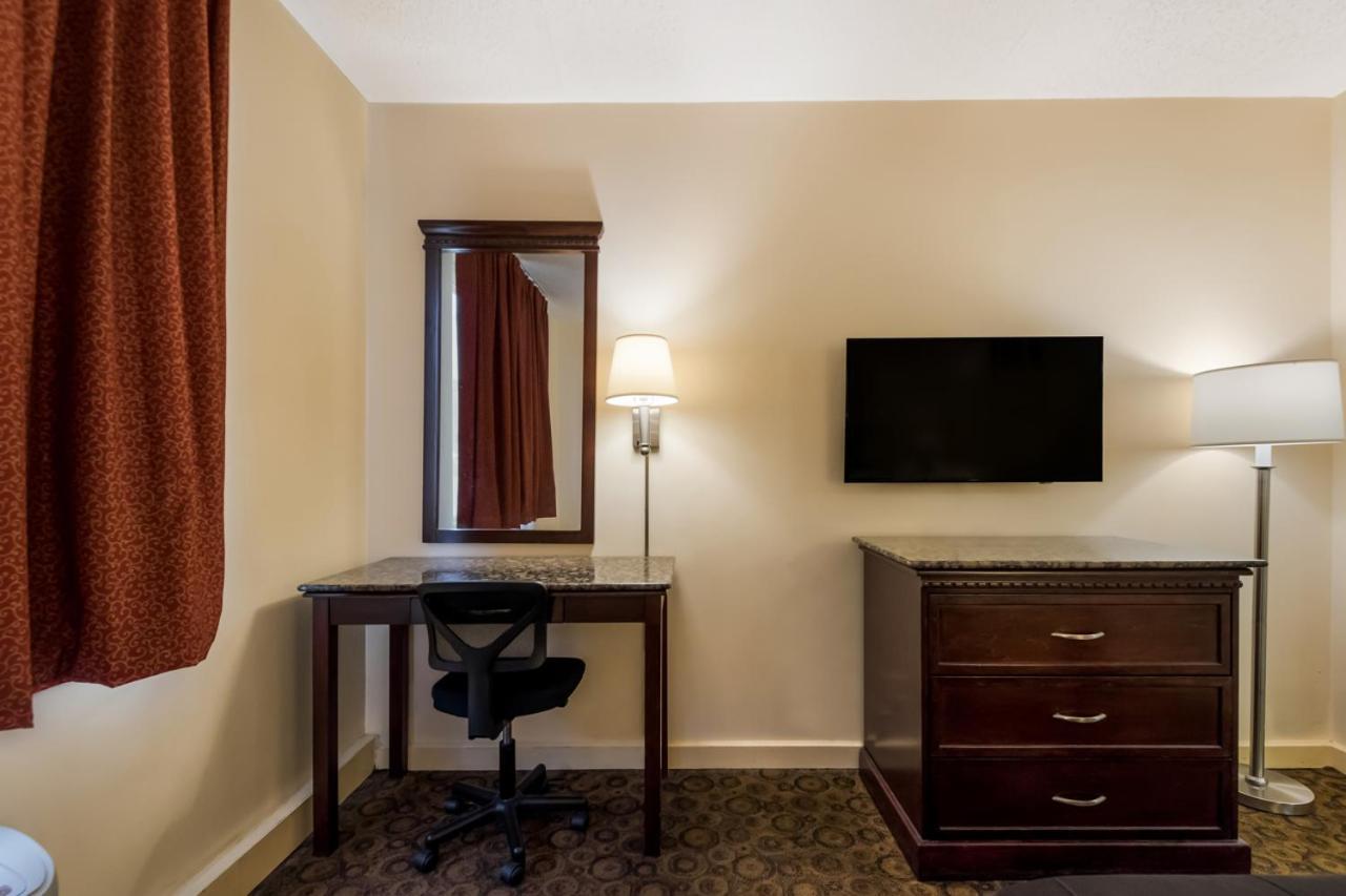 Double Room with Two Double Beds - Smoking,1698871839:JPEG