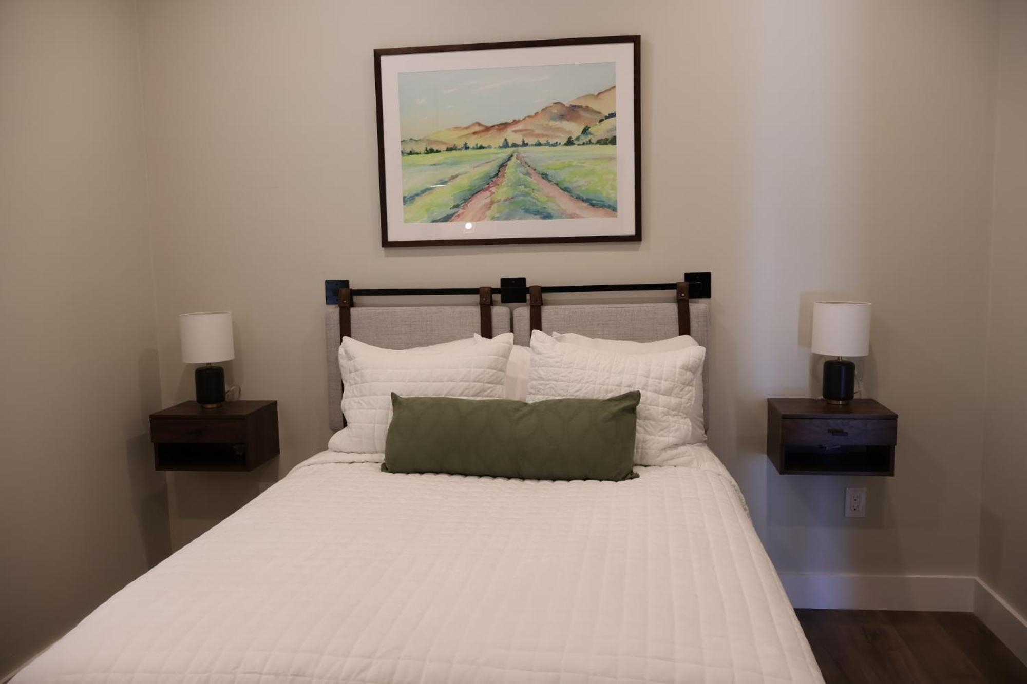Queen Room - Disability Access