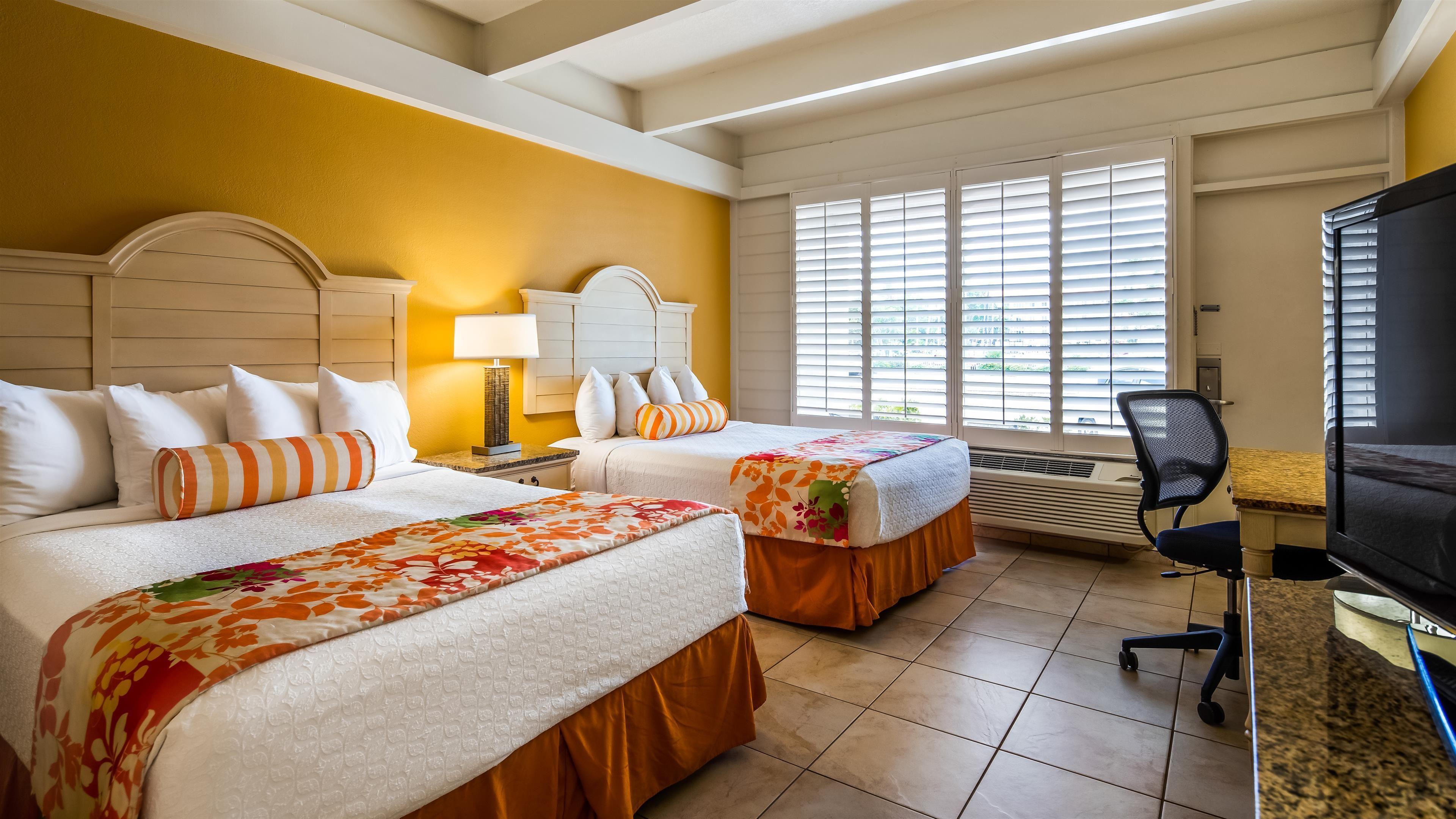 Standard 2 Queens with Balcony Shower Only