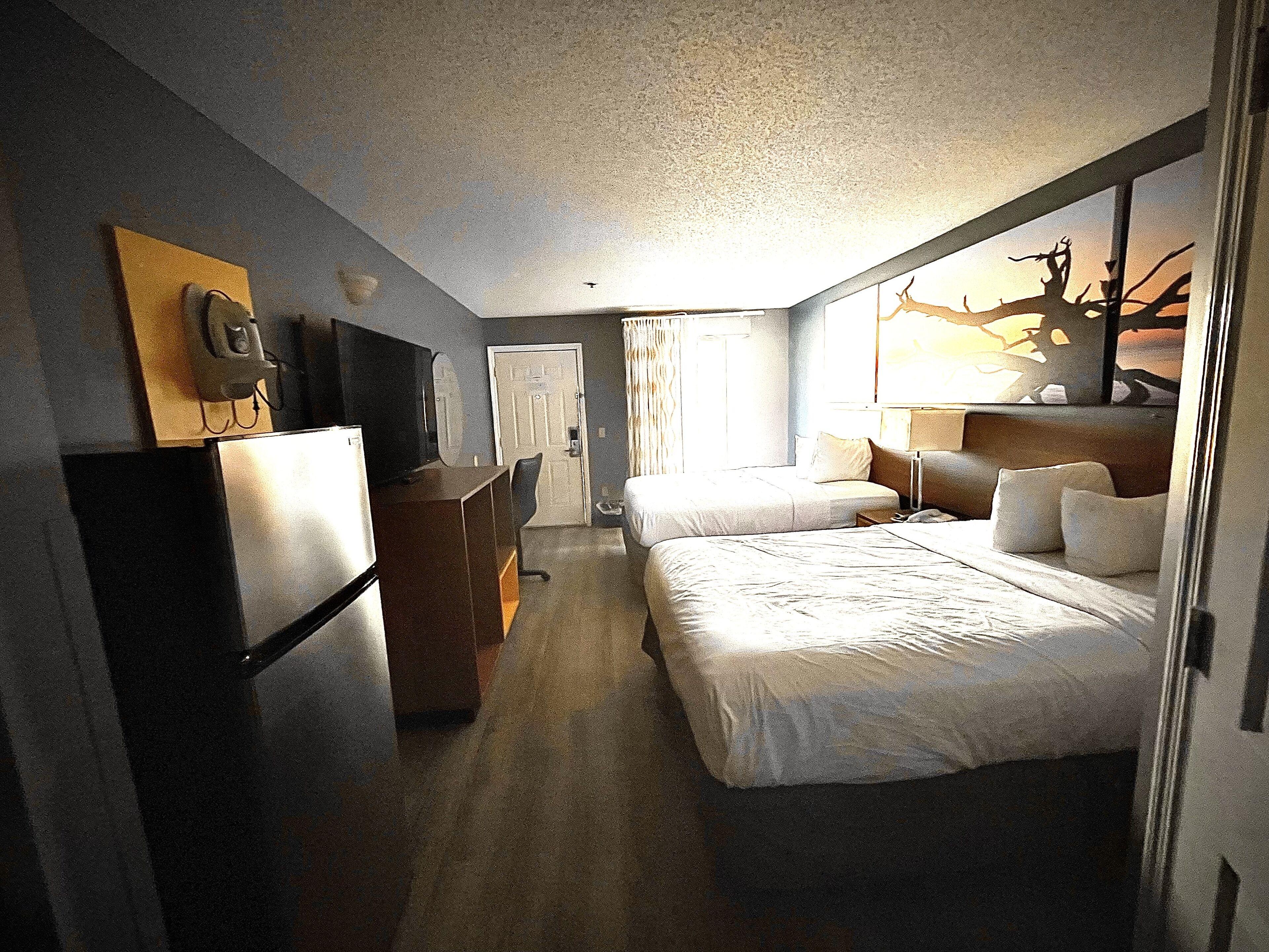 Deluxe Double Room with Two Double Beds - Disability Access - Non-Smoking