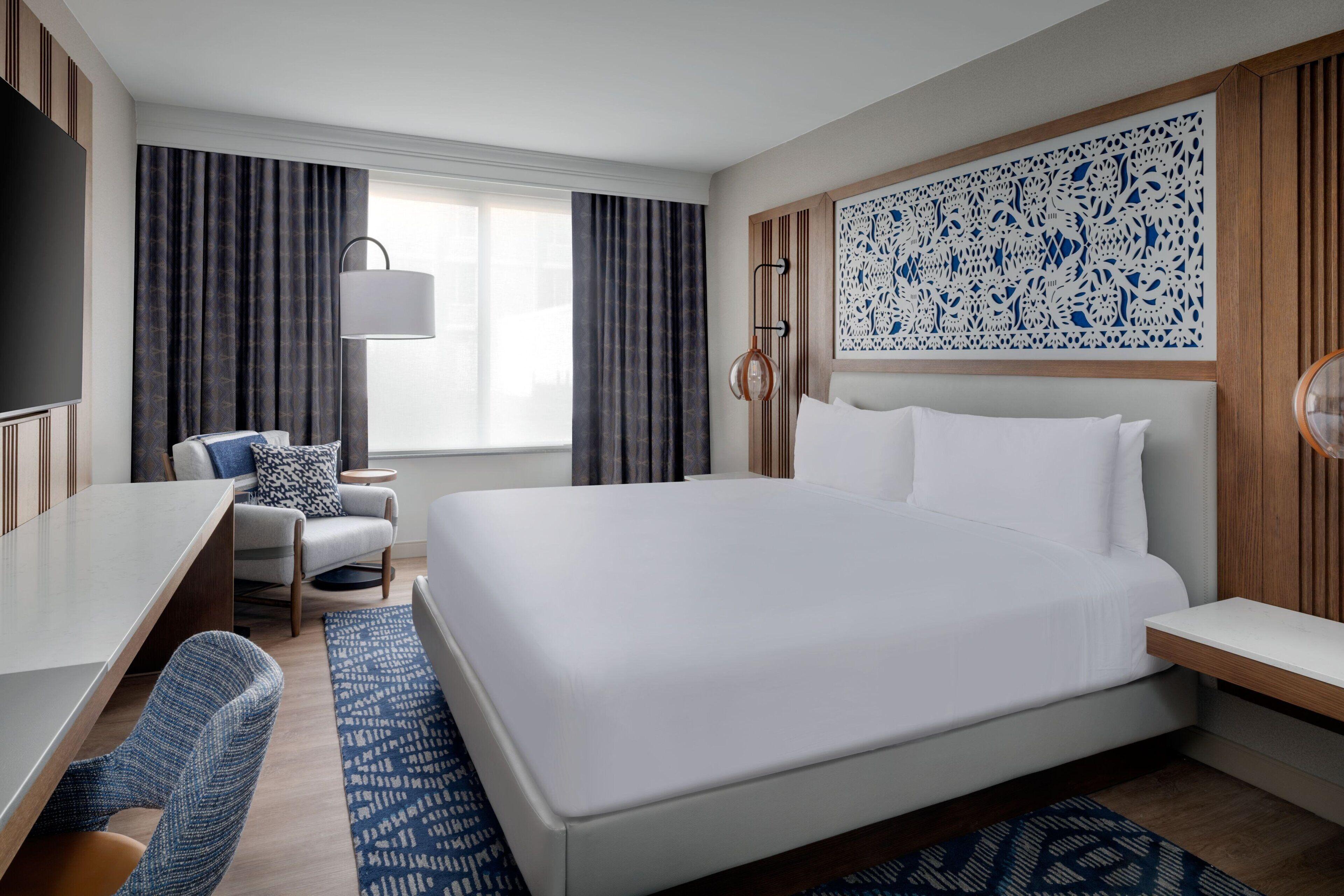 Deluxe King Room - High Floor