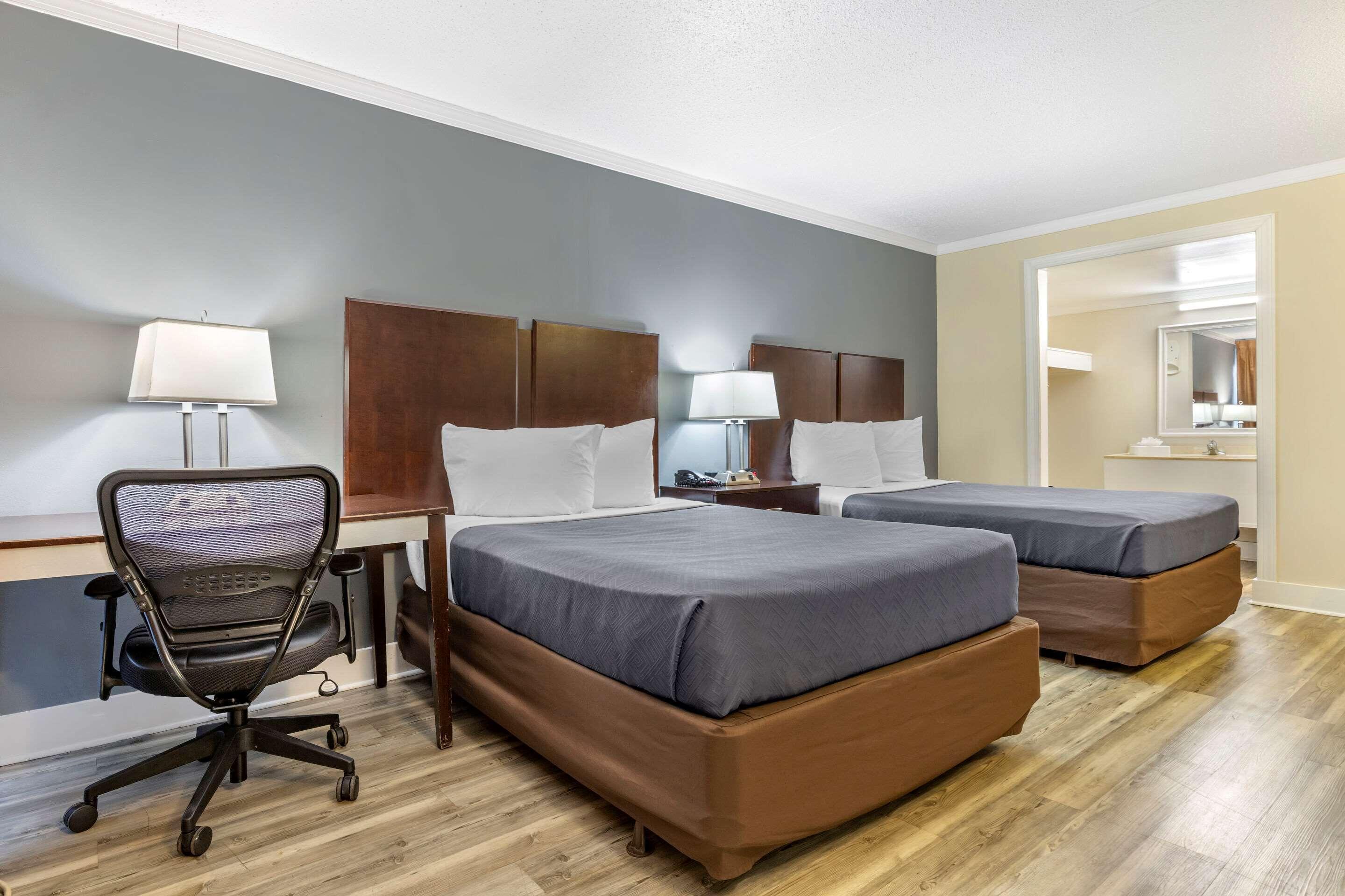 Quadruple Room - Non Smoking