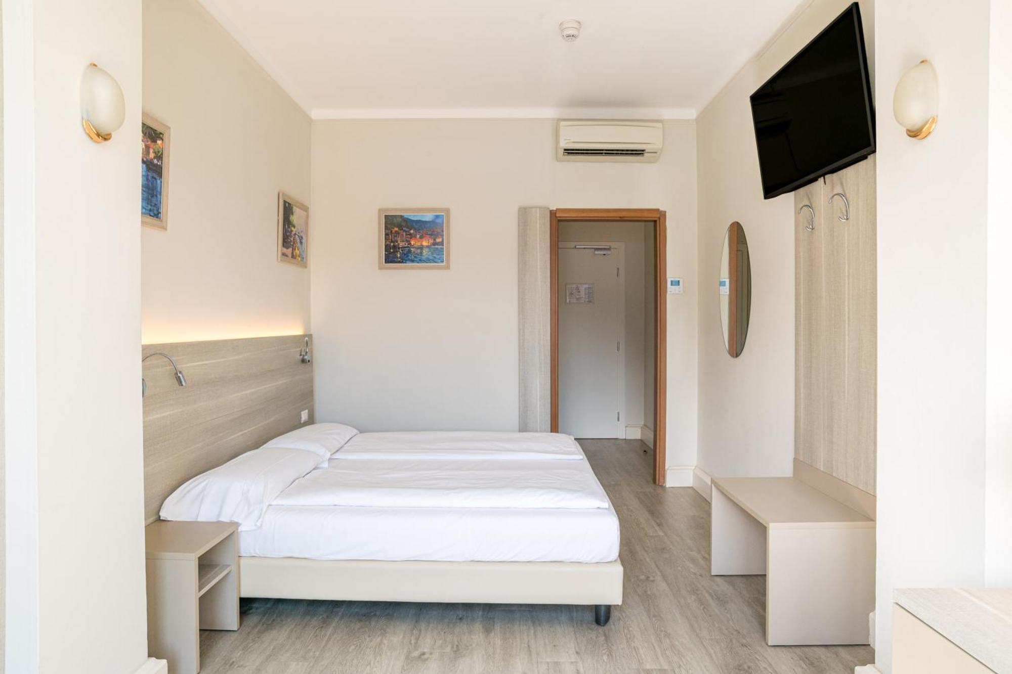 Double Room,1722902028:JPEG