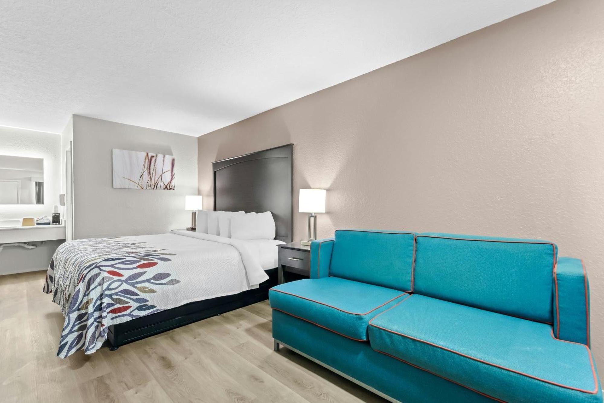 Superior King Room Non-Smoking,1756462890:JPEG