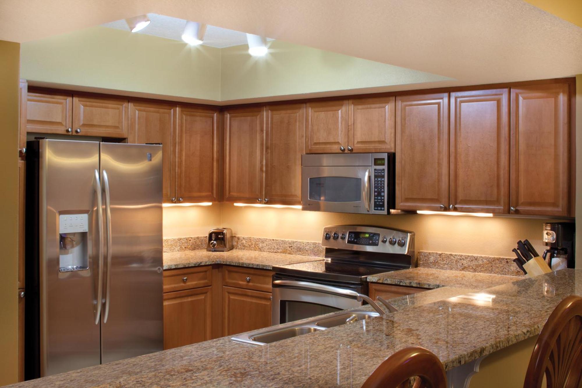 Deluxe Two-Bedroom Apartment,1276347076:JPEG