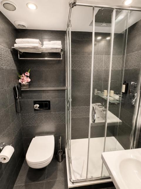 Deluxe Single Room,1771511290:JPEG