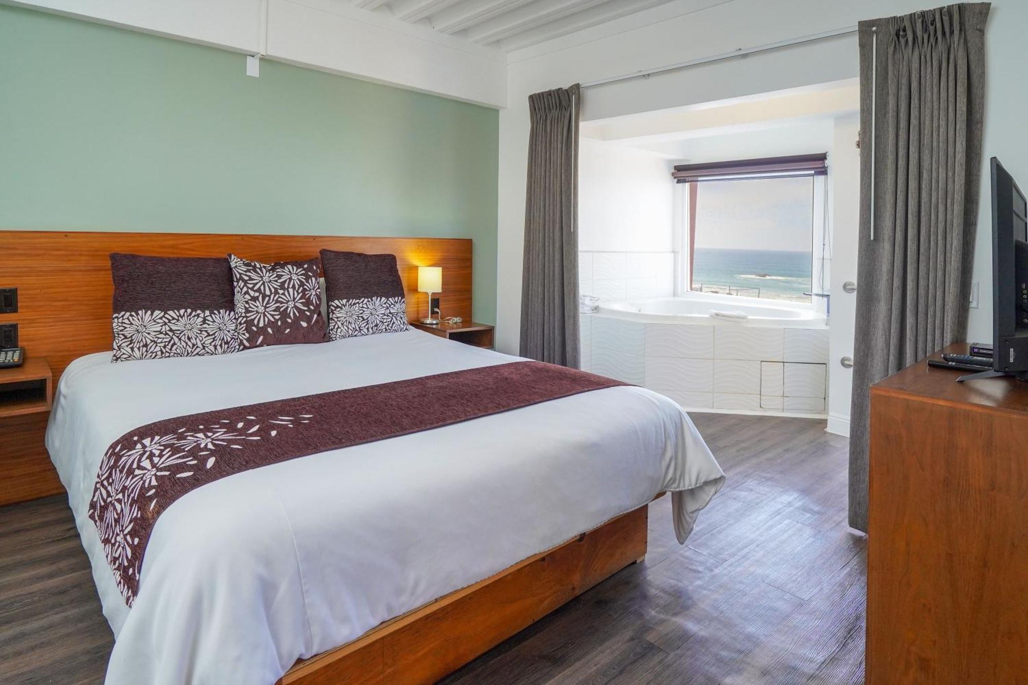 Suite with Spa Bath