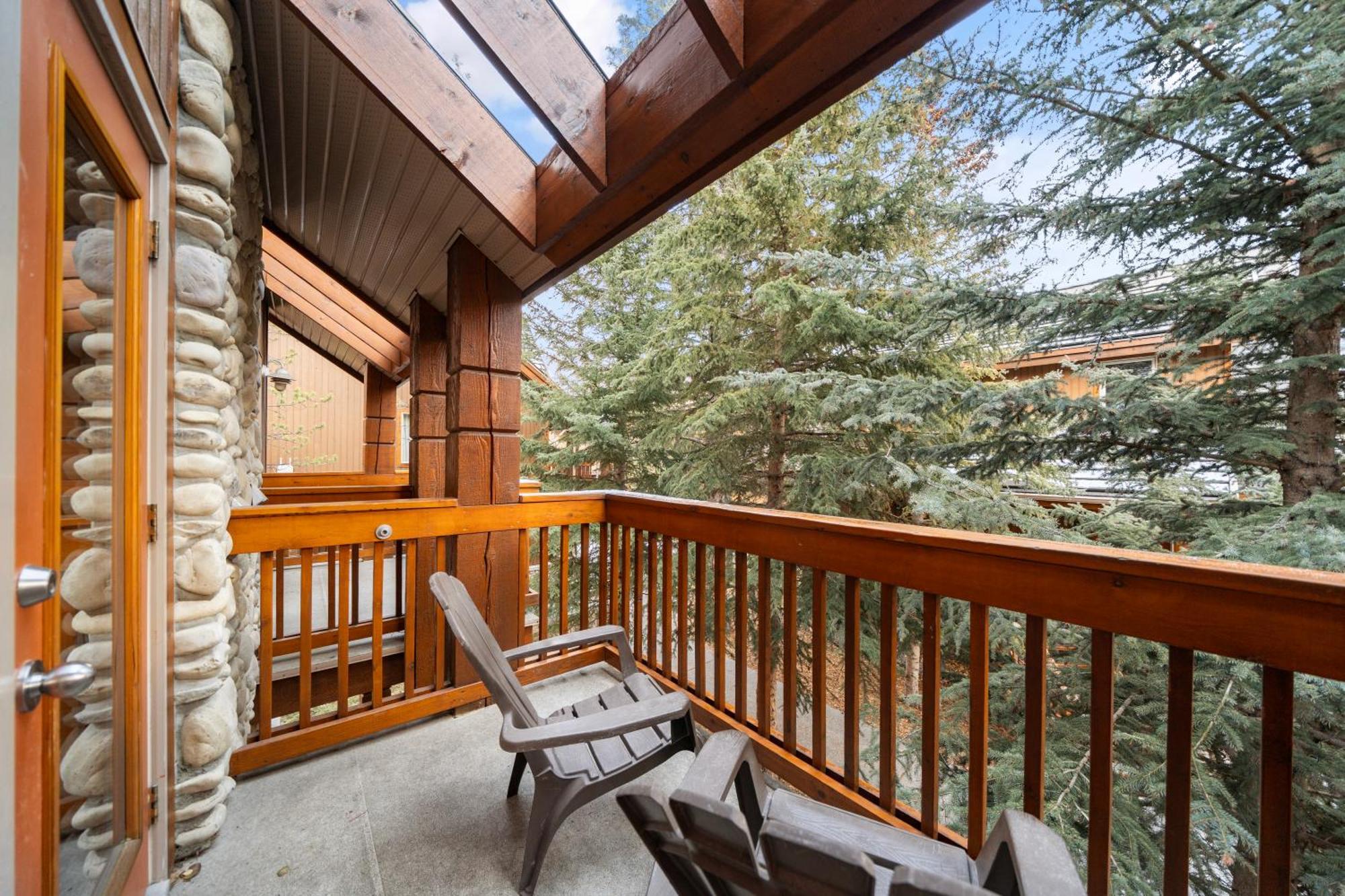 Two-Bedroom Apartment - Loft 3 Queens