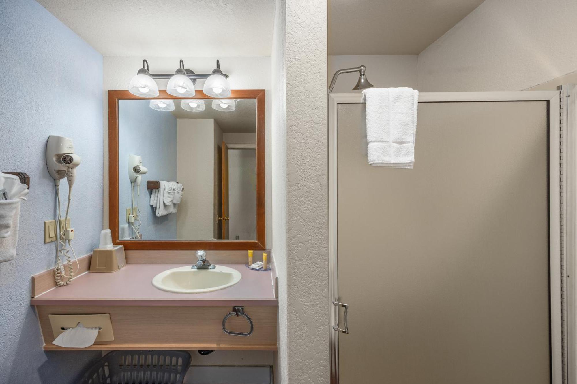 Standard Room - NonView - Non-pet