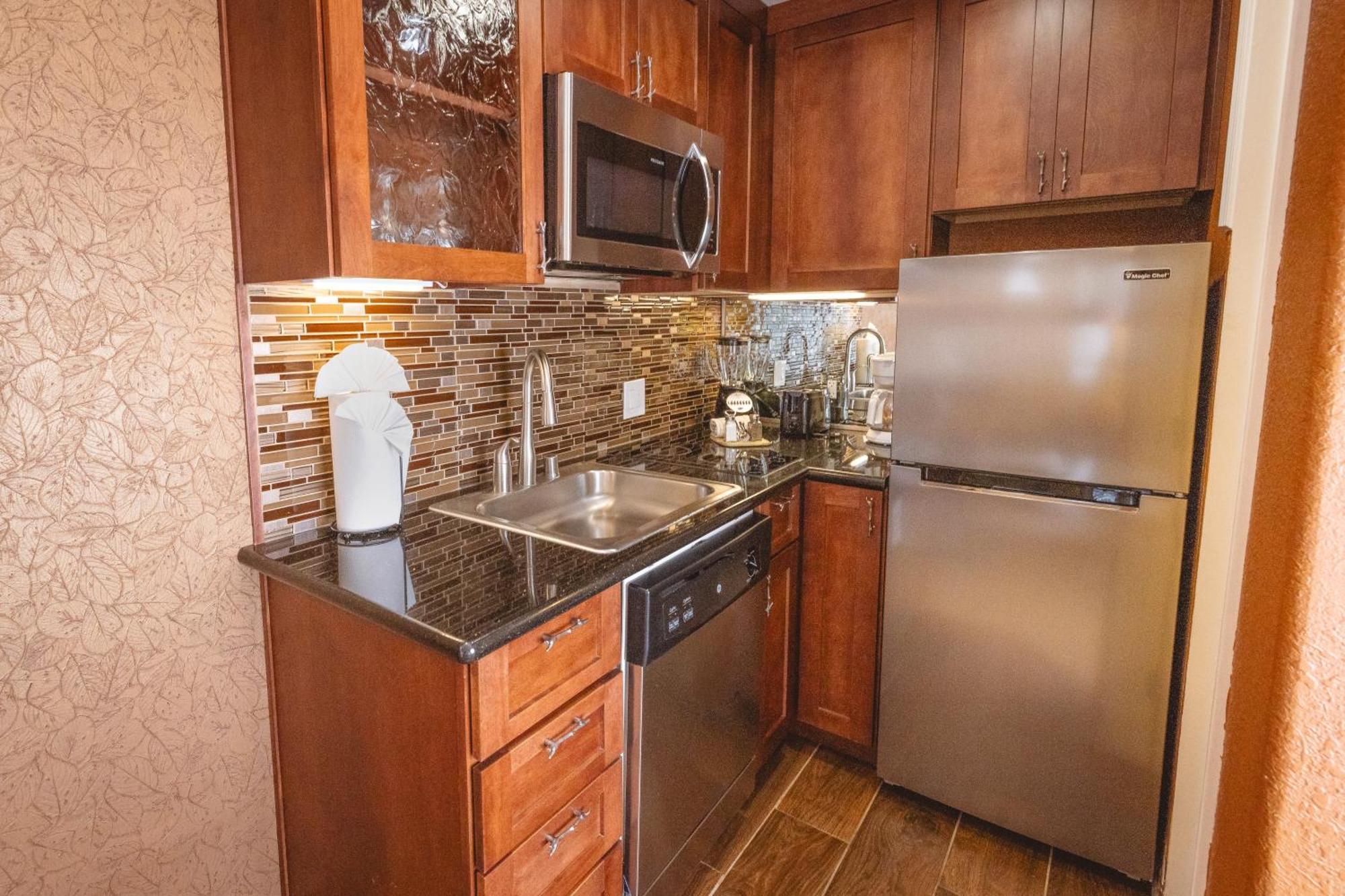 One-Bedroom Suite