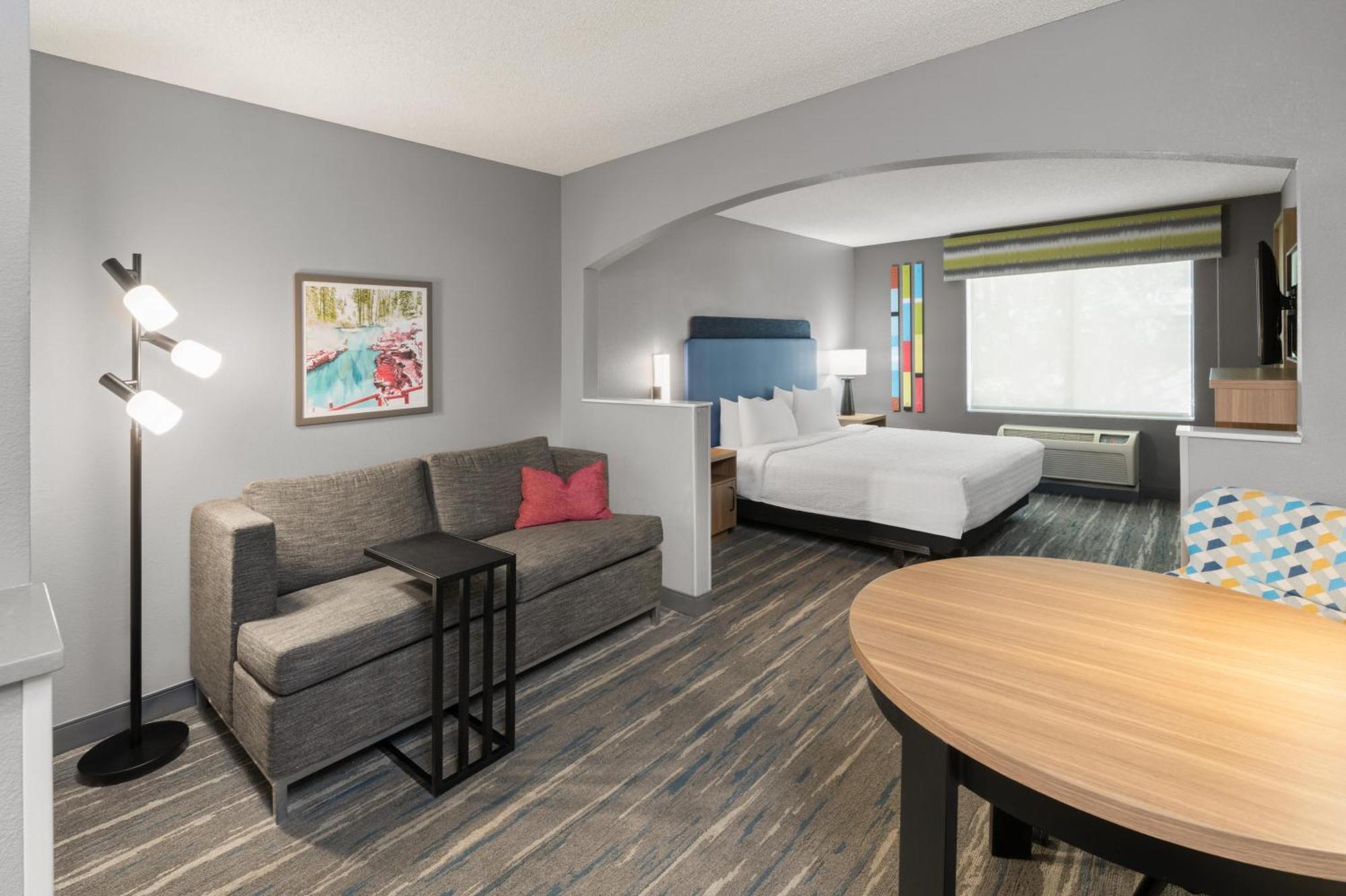 King Room - Mobility Access/Non-Smoking