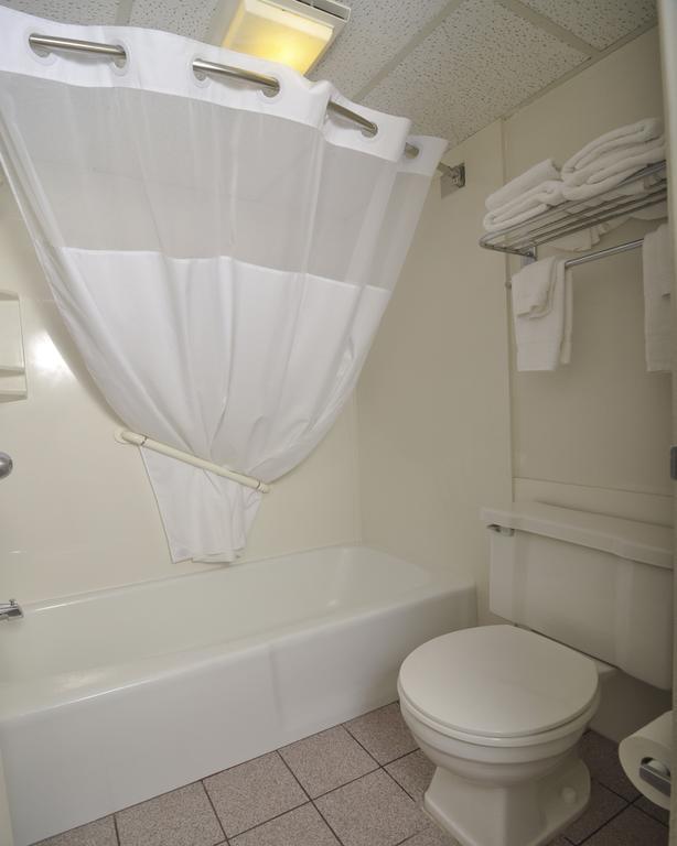 Double Room with Two Double Beds - Non-Smoking,217051157:JPEG