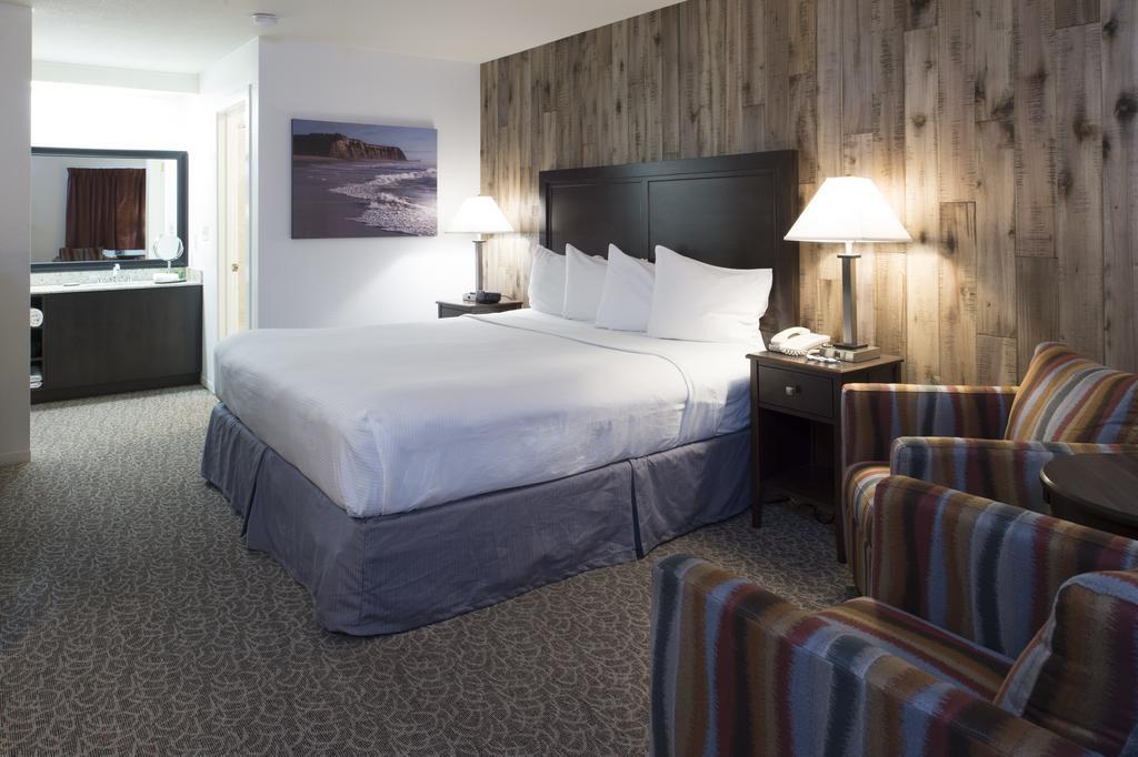 Deluxe King Room,704079673:JPEG