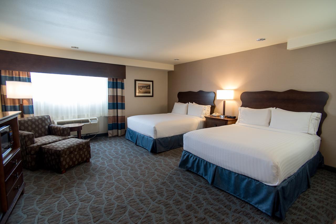 Standard Queen Room with Two Queen Beds