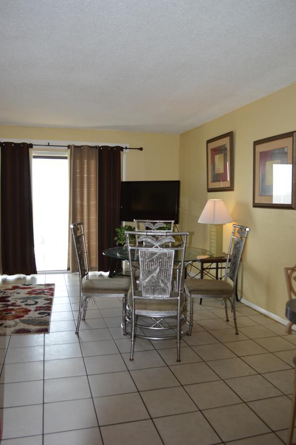 Two-Bedroom Apartment,535969380:JPEG
