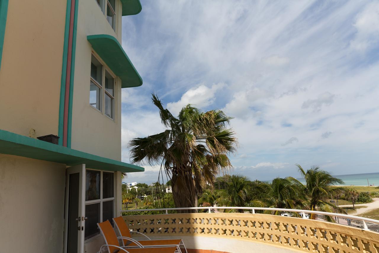 King Room Balcony Ocean Front,749668589:JPEG