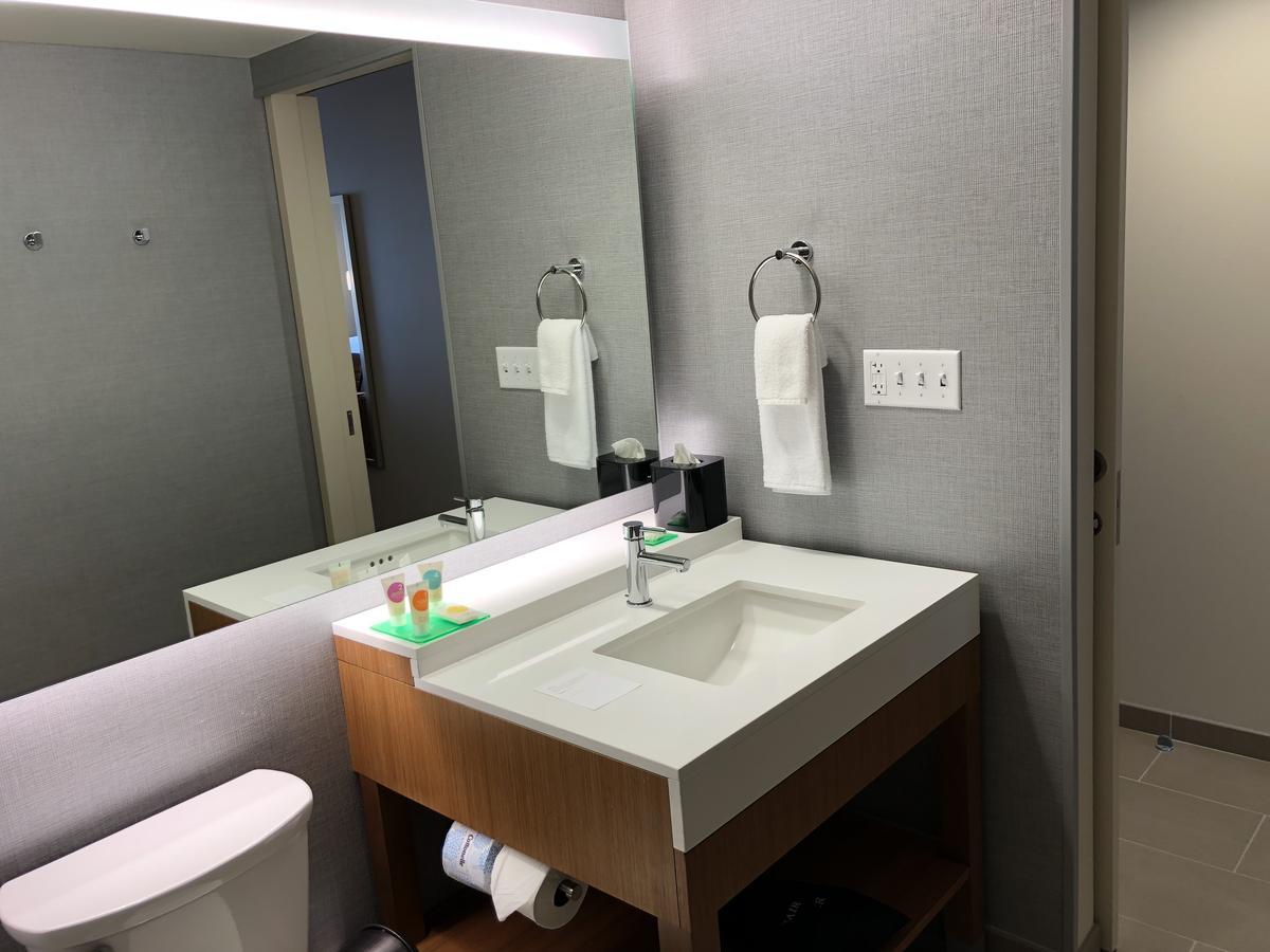 Queen Room with Two Queen Beds and Sofa Bed,1217298466:JPEG