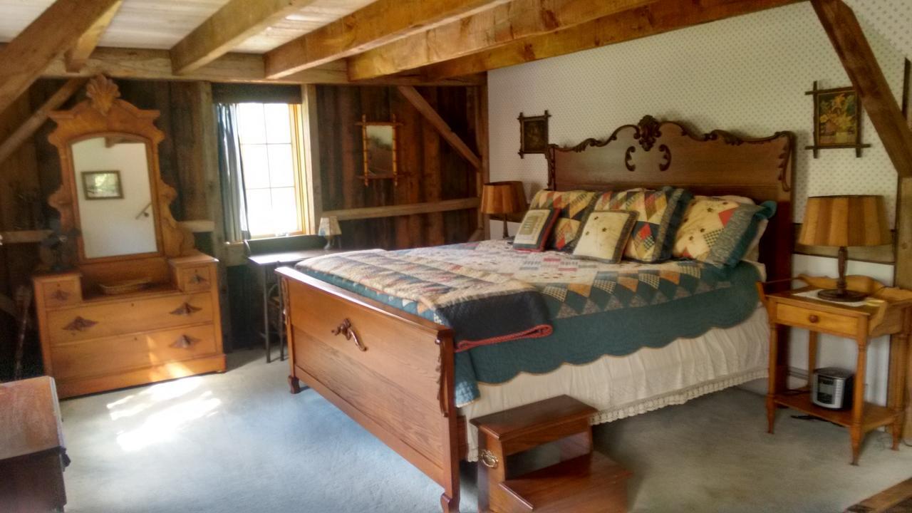 King Room,579099483:JPEG