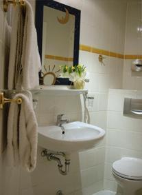 Deluxe Queen Room with Two Queen Beds