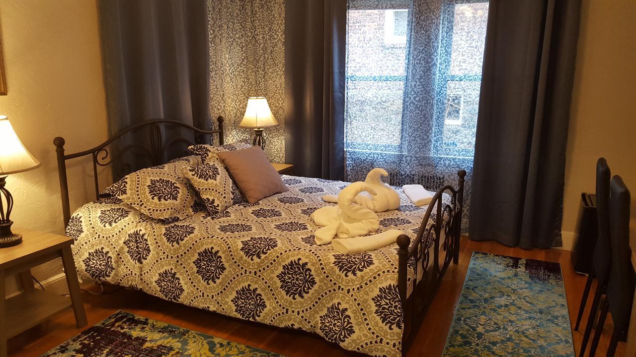 Queen Room with Shared Bathroom