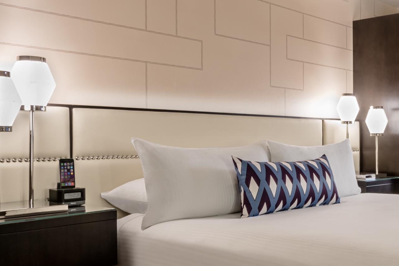 Mountain Tower Deluxe Room, 1 Queen Bed, Non-Smoking