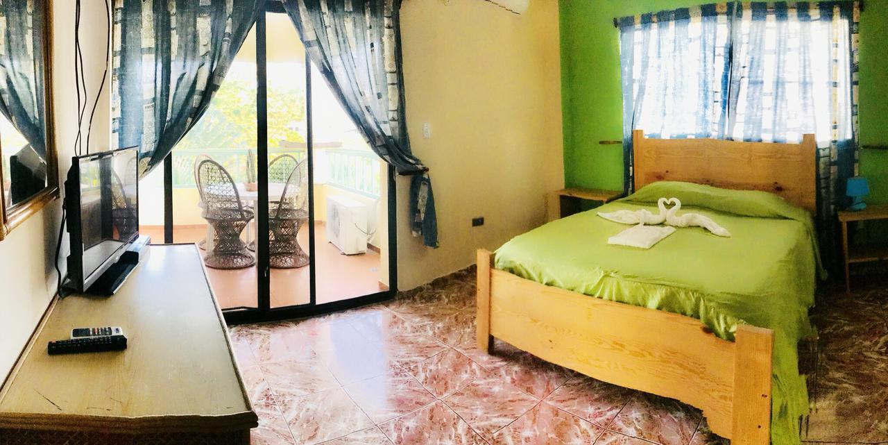 Triple Room,775534396:JPEG