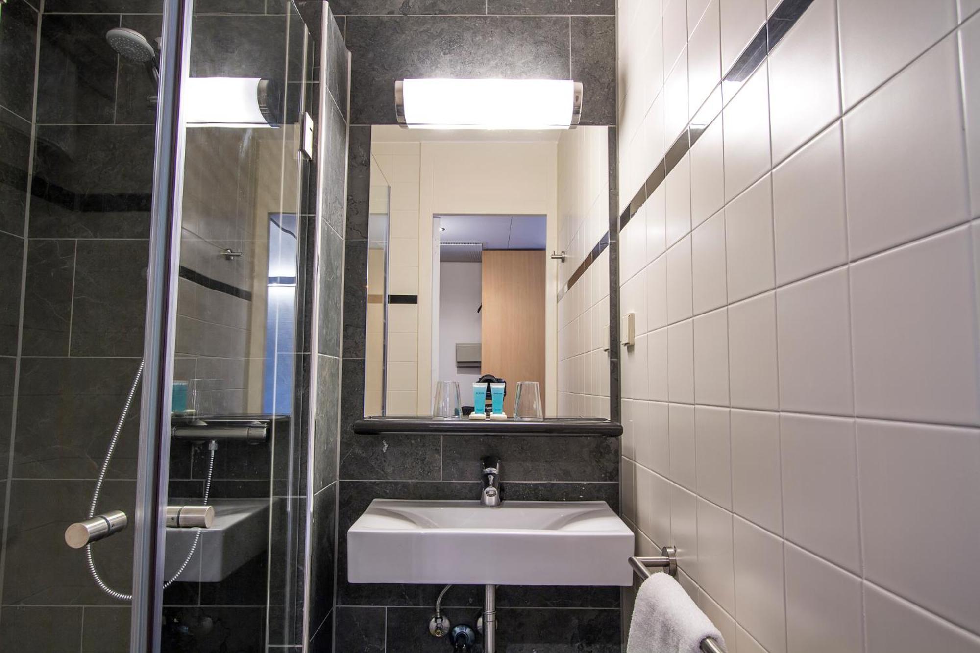 Comfort Twin Room