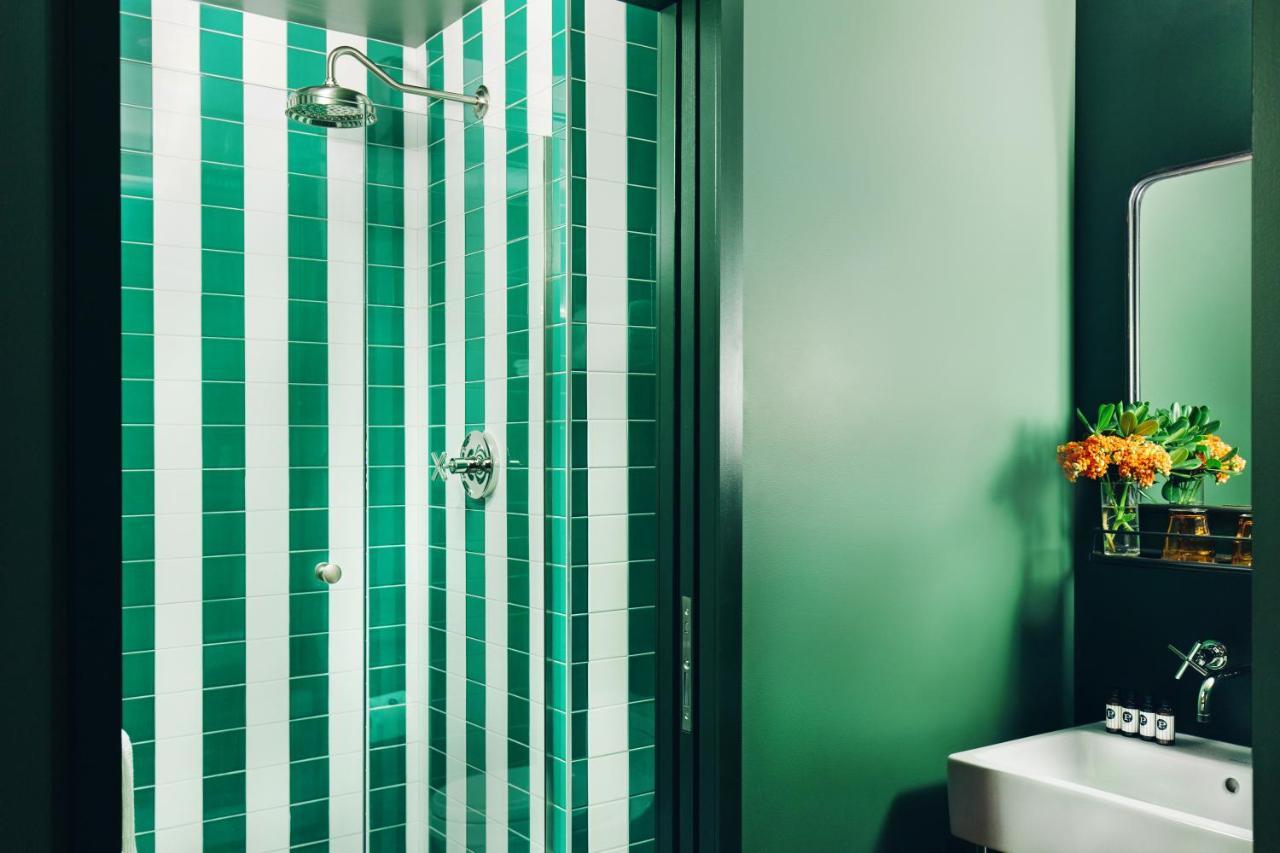 Twin Room,743457328:JPEG