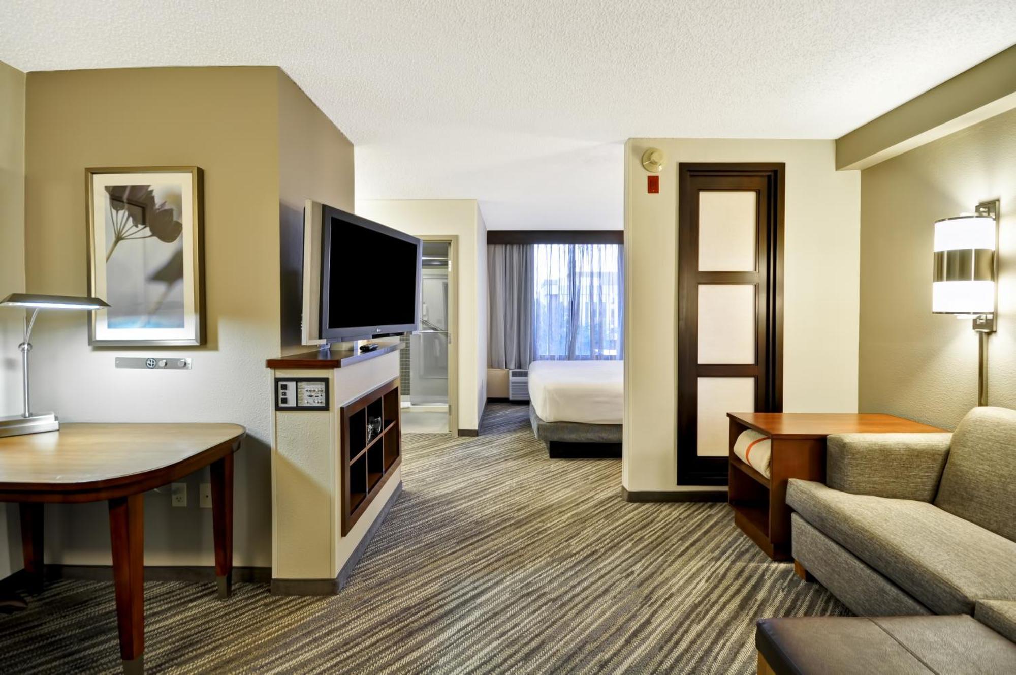 King Room with Sofa Bed - High Floor