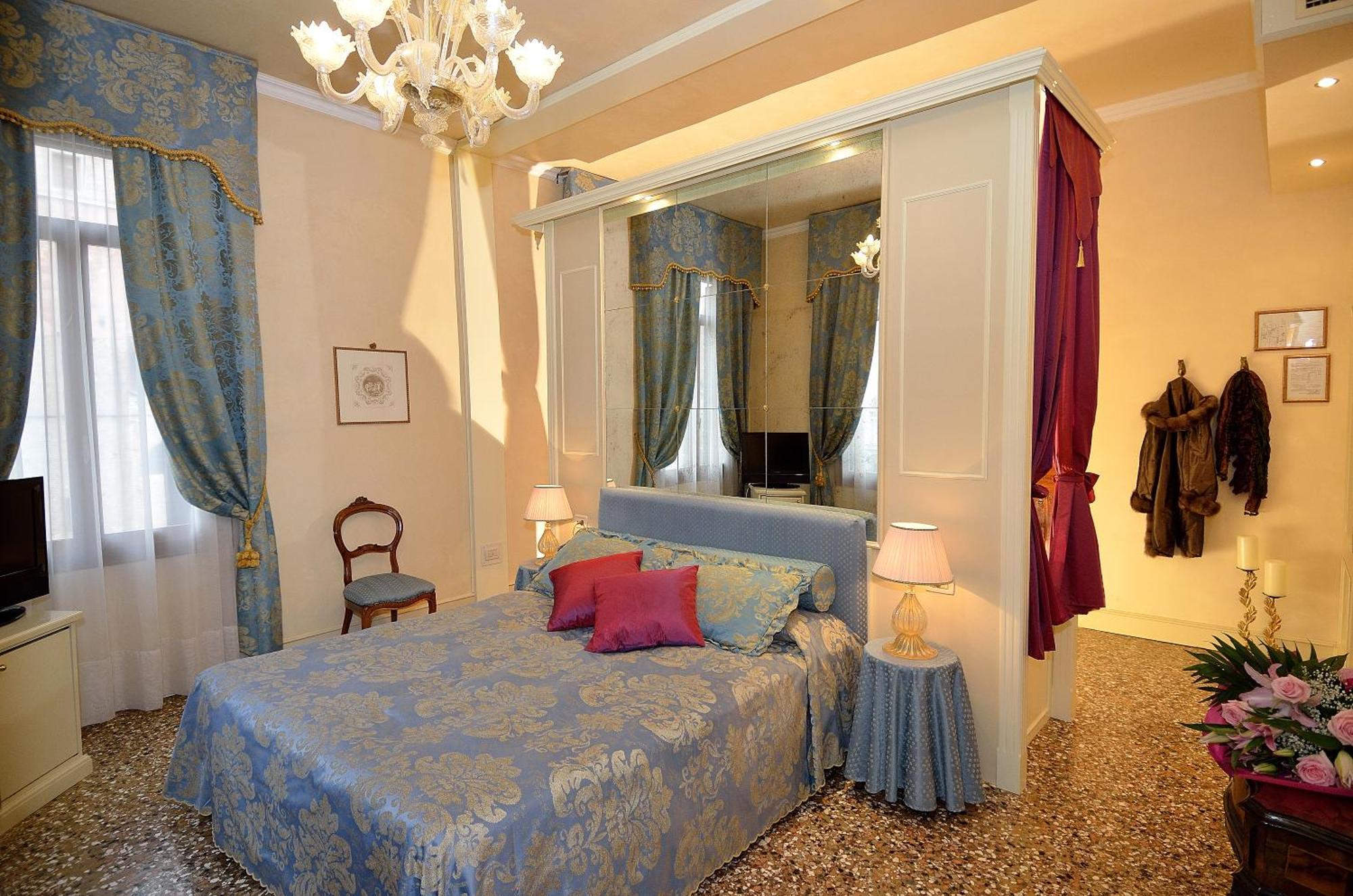 Junior Suite,65547904:JPEG