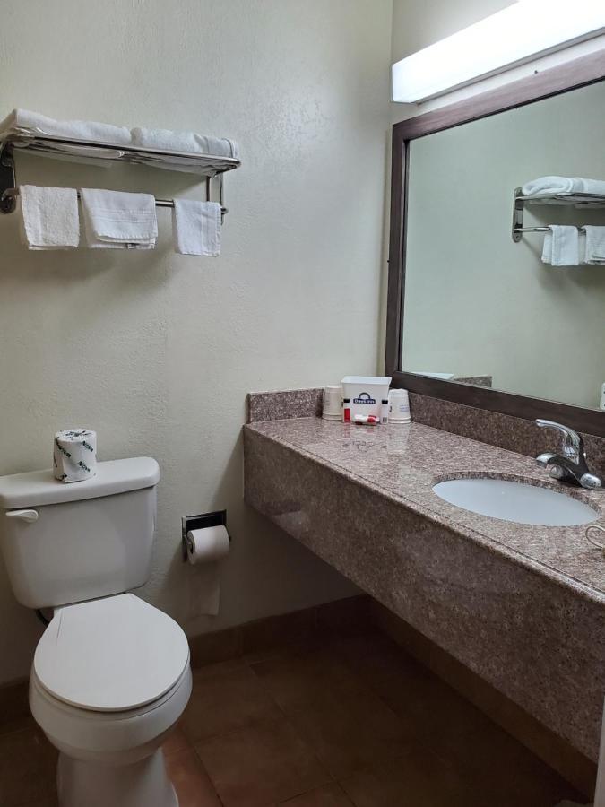 Double Room with Two Double Beds - Smoking,973686745:JPEG