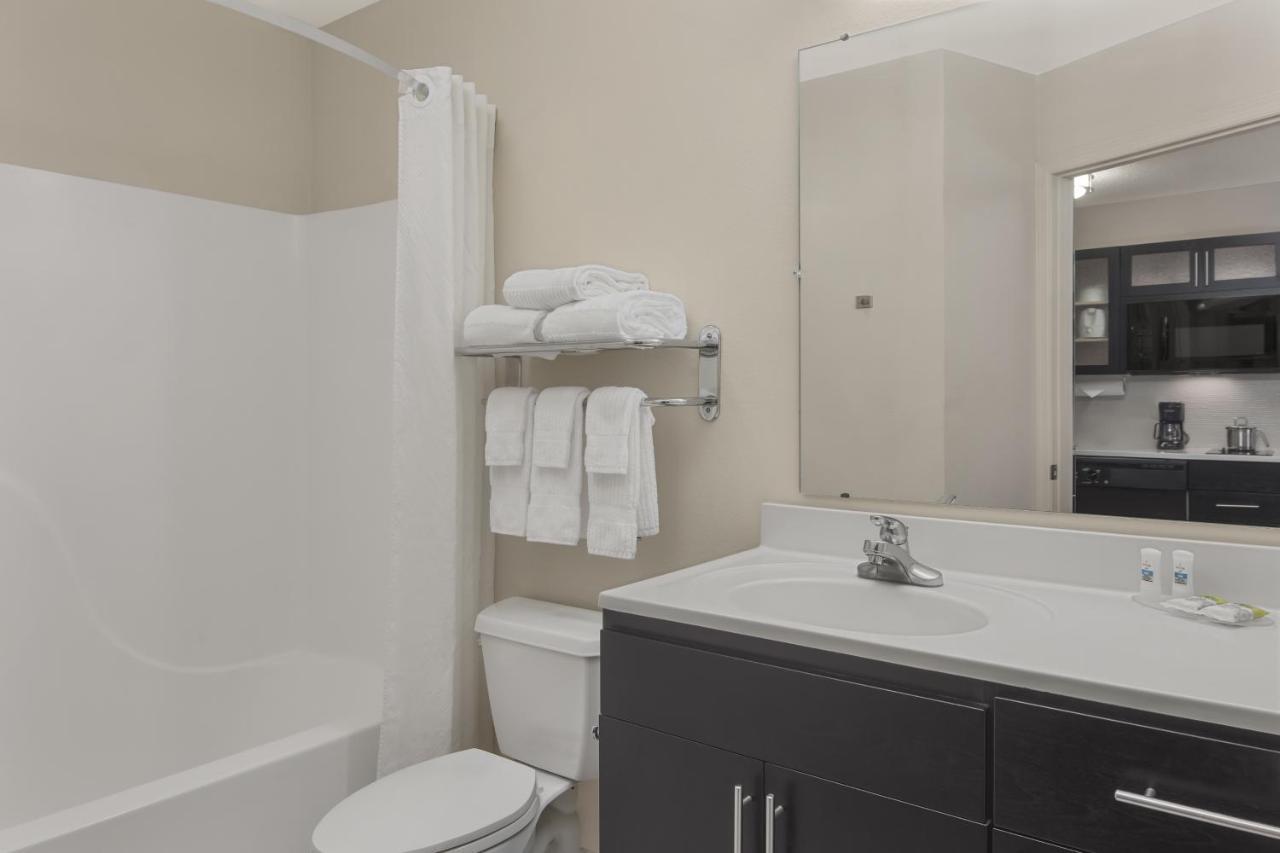 Studio Suite,1275924661:JPEG
