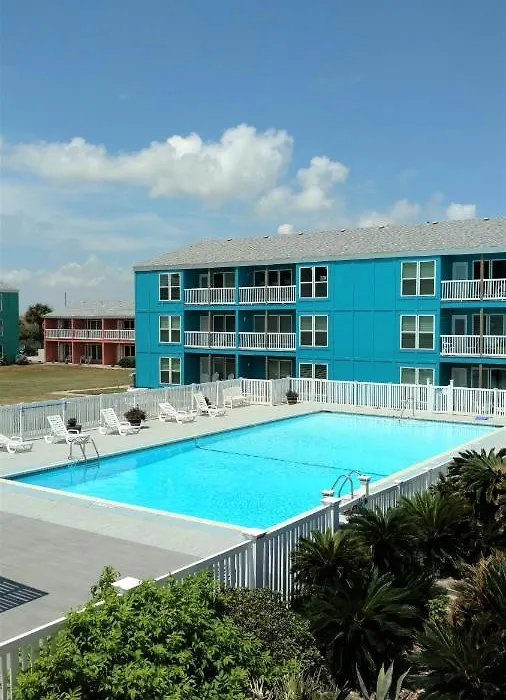 Executive Keys Condominiums On The Beach-1
