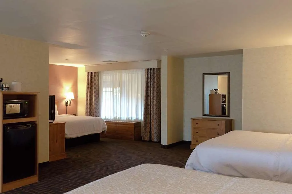 Hampton Inn & Suites Steamboat Springs-1