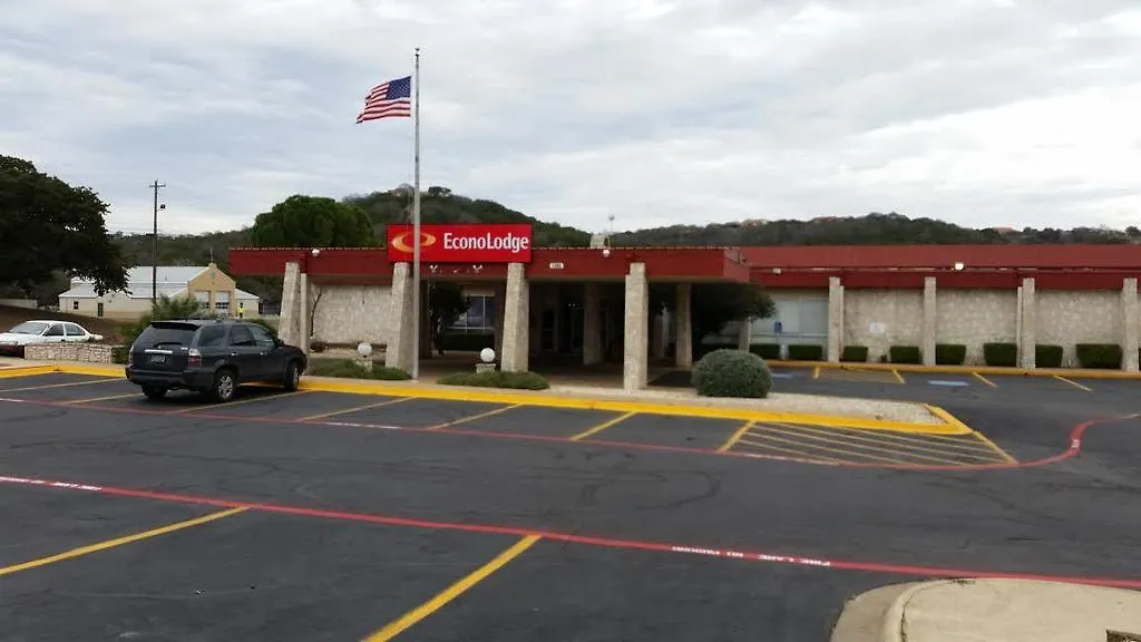 Econo Lodge Kerrville-1