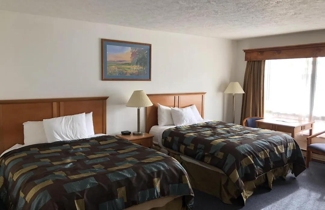 Corn Palace Inn-1
