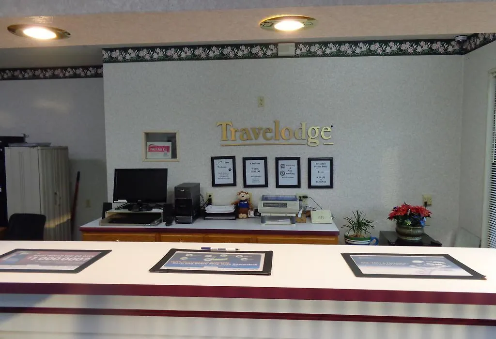 Travelodge By Wyndham Ridgeway Martinsville Area-1