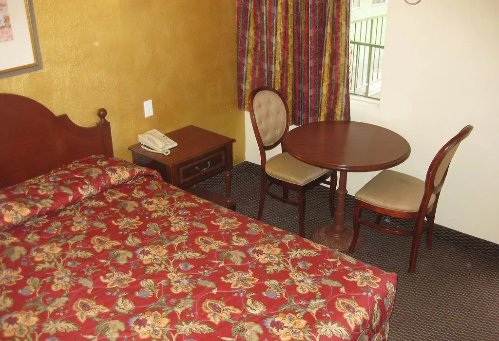 Sunshine Motel-1