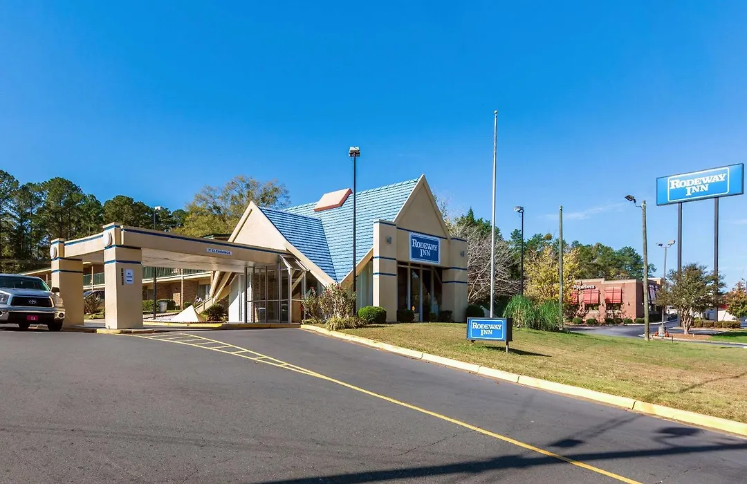 Super 8 By Wyndham Macon Ga-1