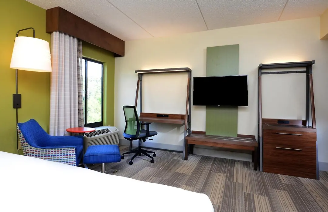 Holiday Inn Express & Suites Raleigh Durham Airport At Rtp By Ihg-1