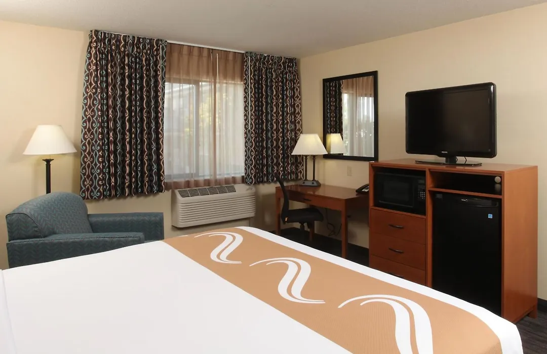 Quality Inn Oakwood-1