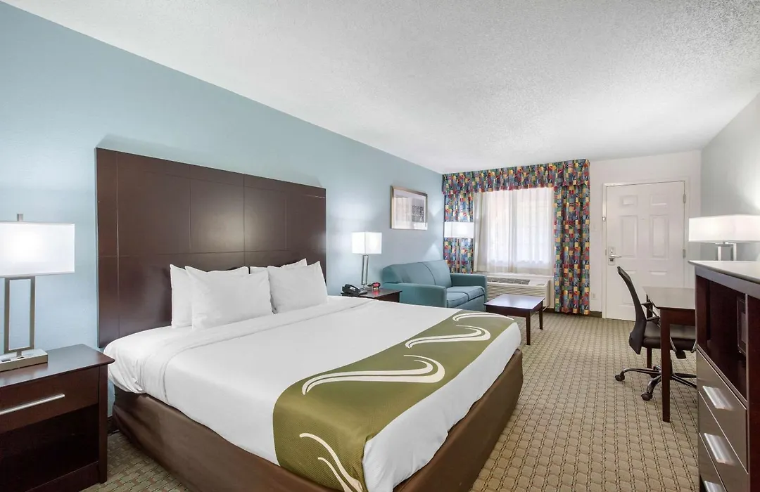 Quality Inn Clute Freeport-1