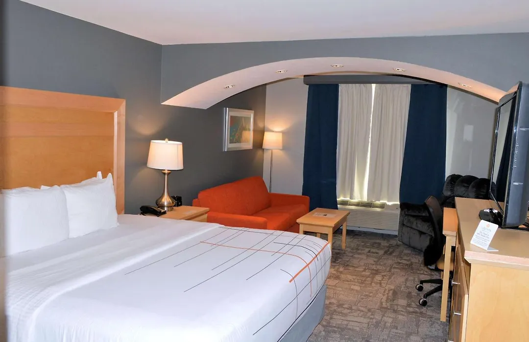 La Quinta By Wyndham Rochester Mayo Clinic Area South-1