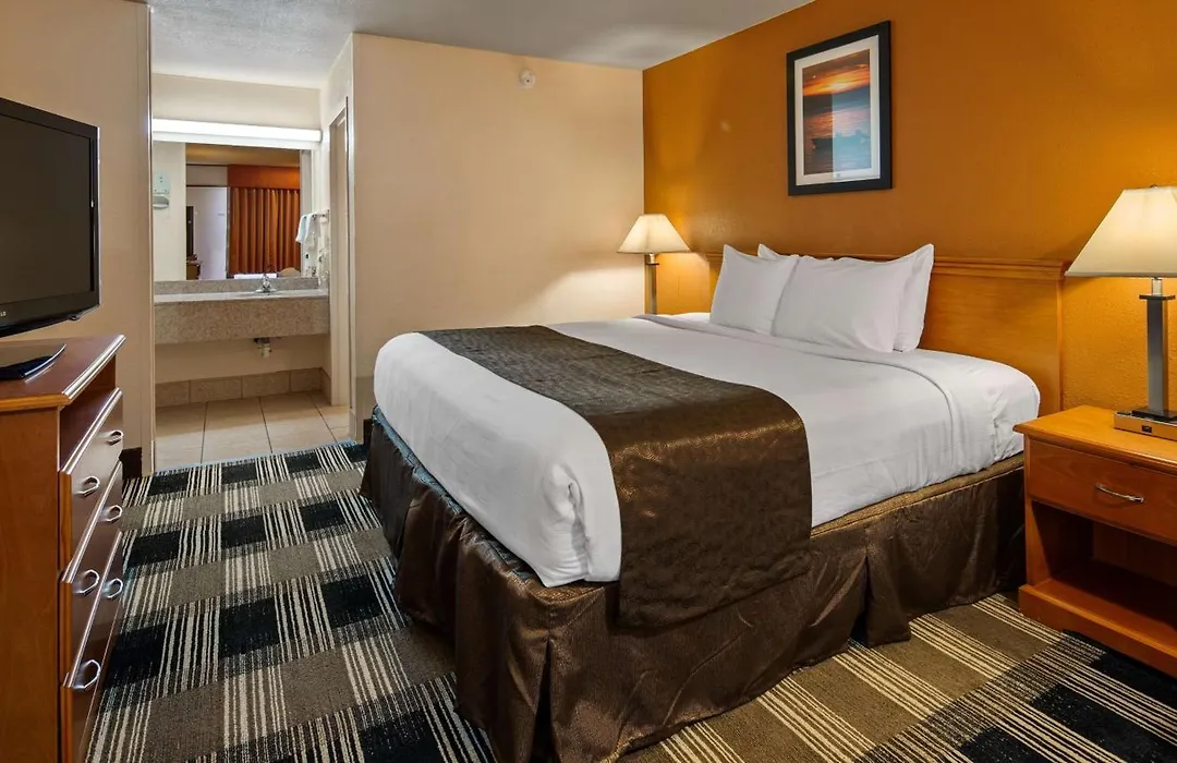 Best Western Tulsa Airport-1
