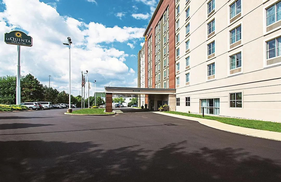 La Quinta By Wyndham Cincinnati Sharonville-1