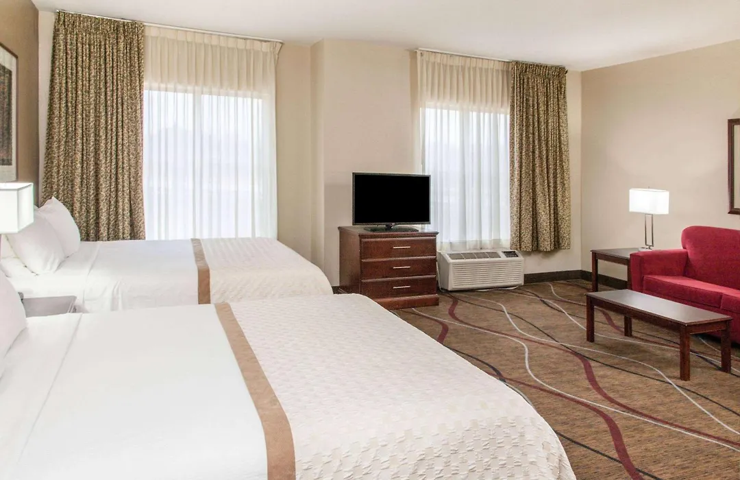 Hawthorn Extended Stay By Wyndham Bloomington-1