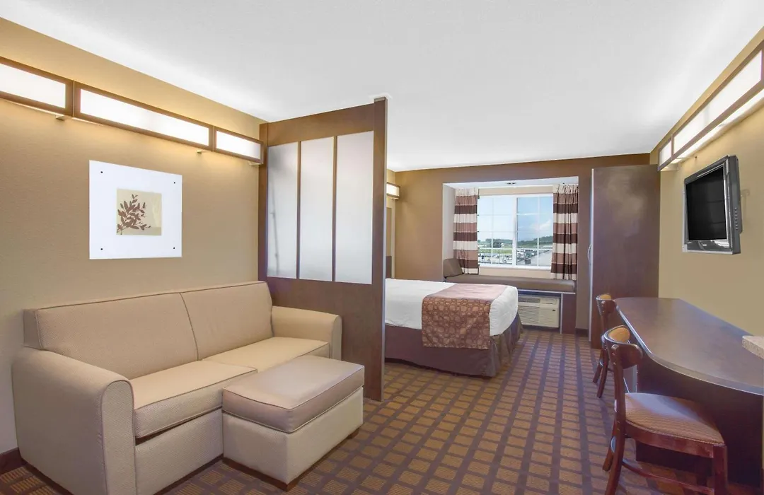 Microtel Inn & Suites By Wyndham Harrisonburg-1