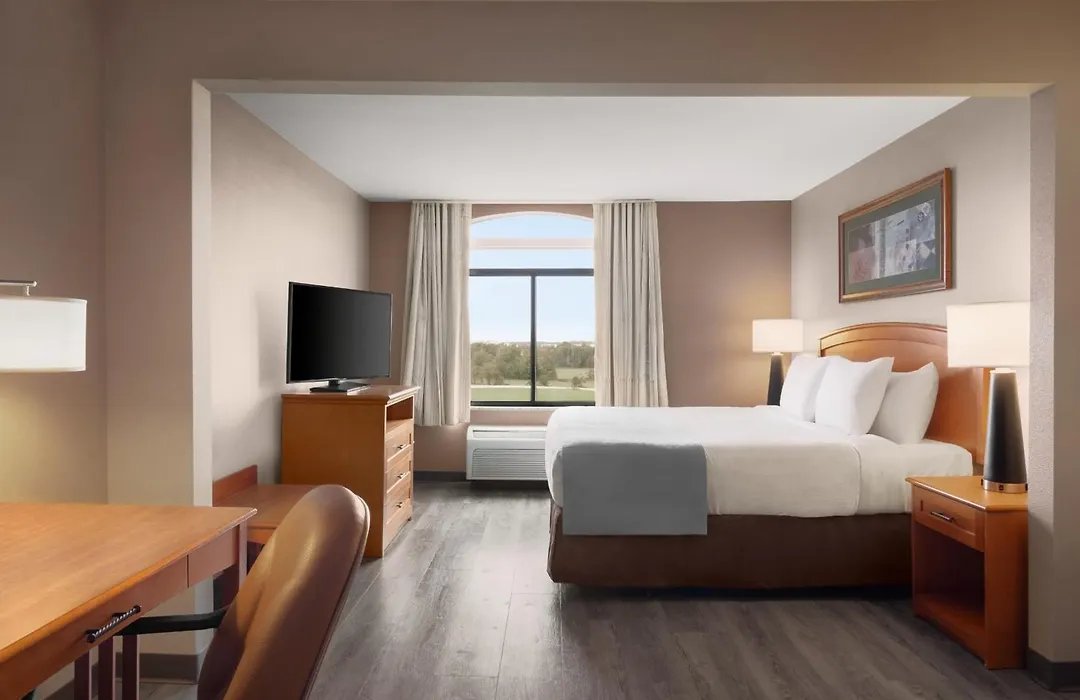 Wingate By Wyndham Bentonville-1