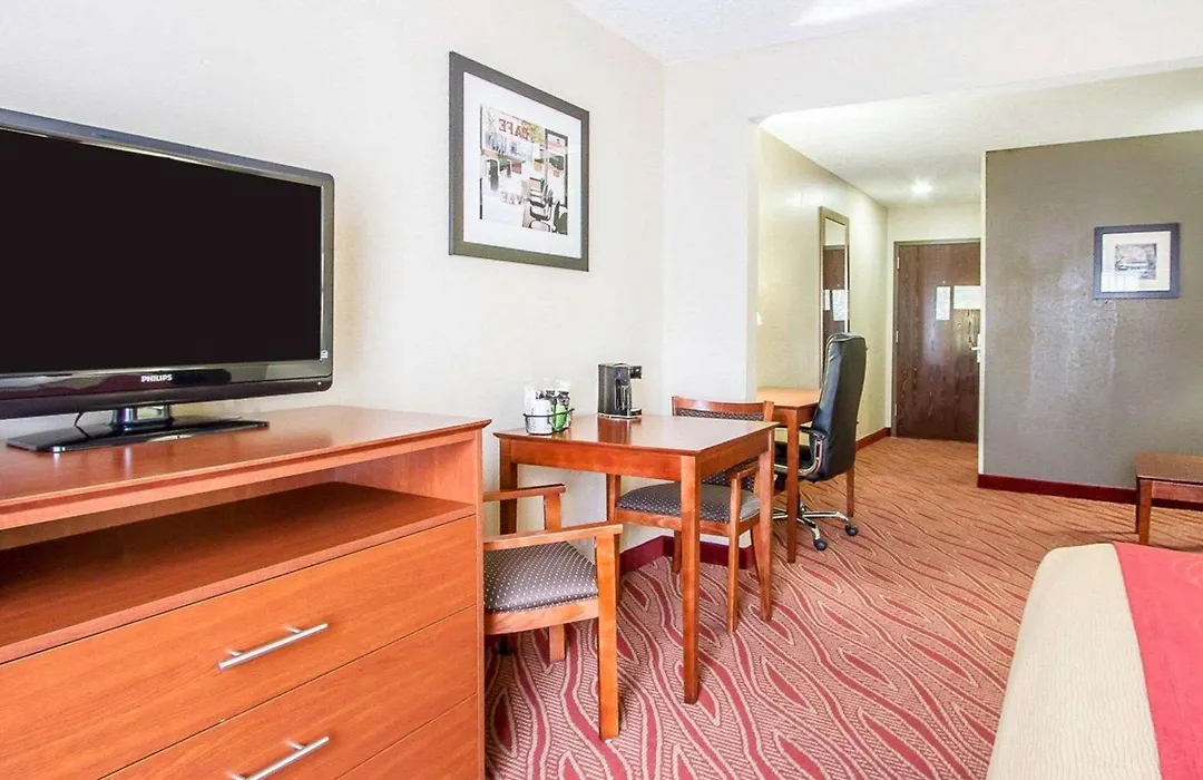 Comfort Inn Poplar Bluff North-1