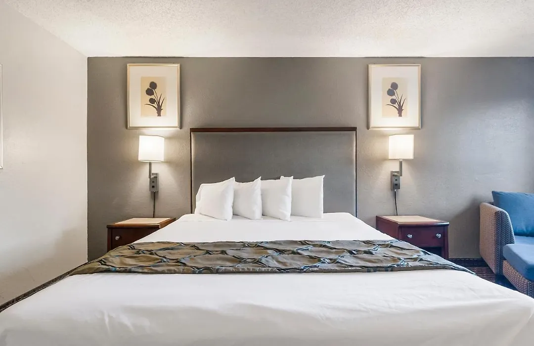 Heritage Inn Express Hayward-1